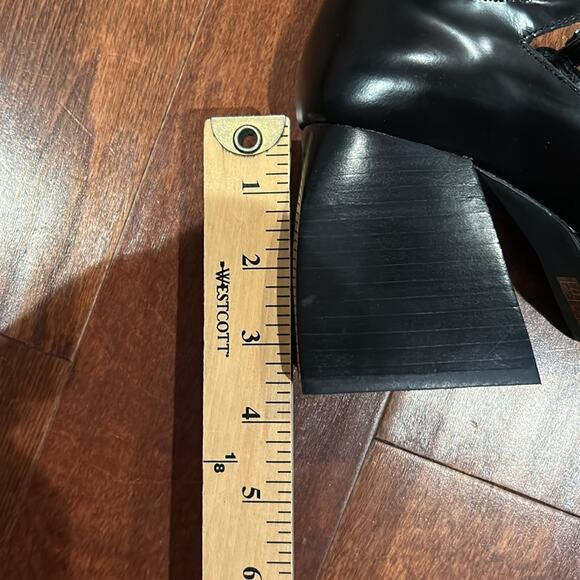 Jeffrey Campbell Corgi Platform Mary Janes,
Wednesday Addams Black Leather Size5 - Picture 15 of 15